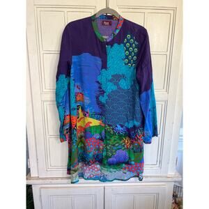 Avani size medium seascape button down tunic blouse top ocean scene